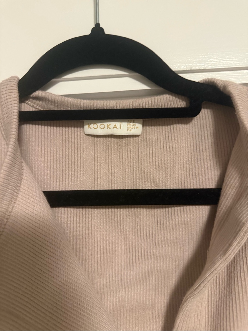 Kookai Ribbed Button-Front Tank in Blush - Picture 3 of 3